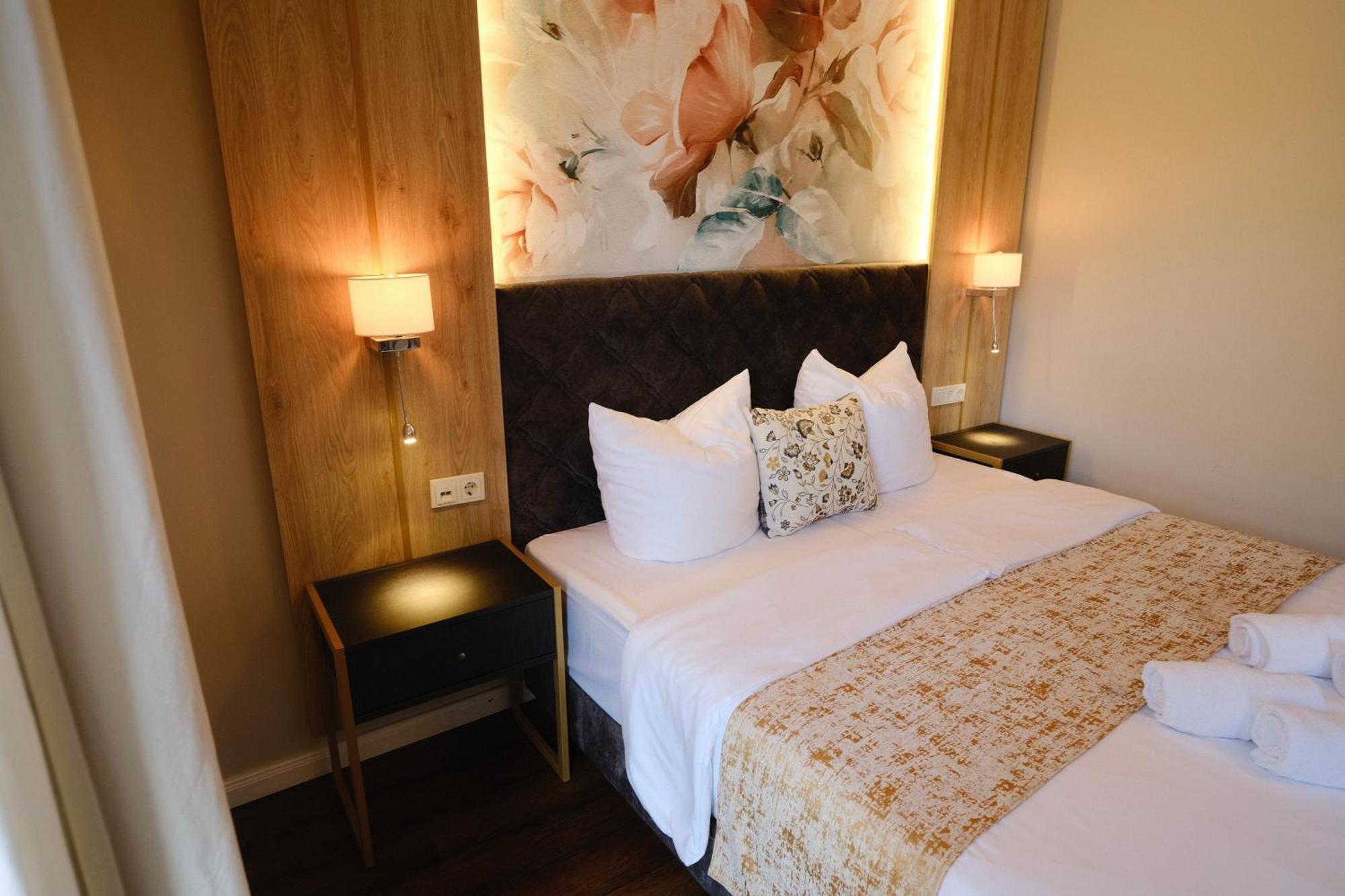 Hotel Parkhotel - Rosarium Uetersen